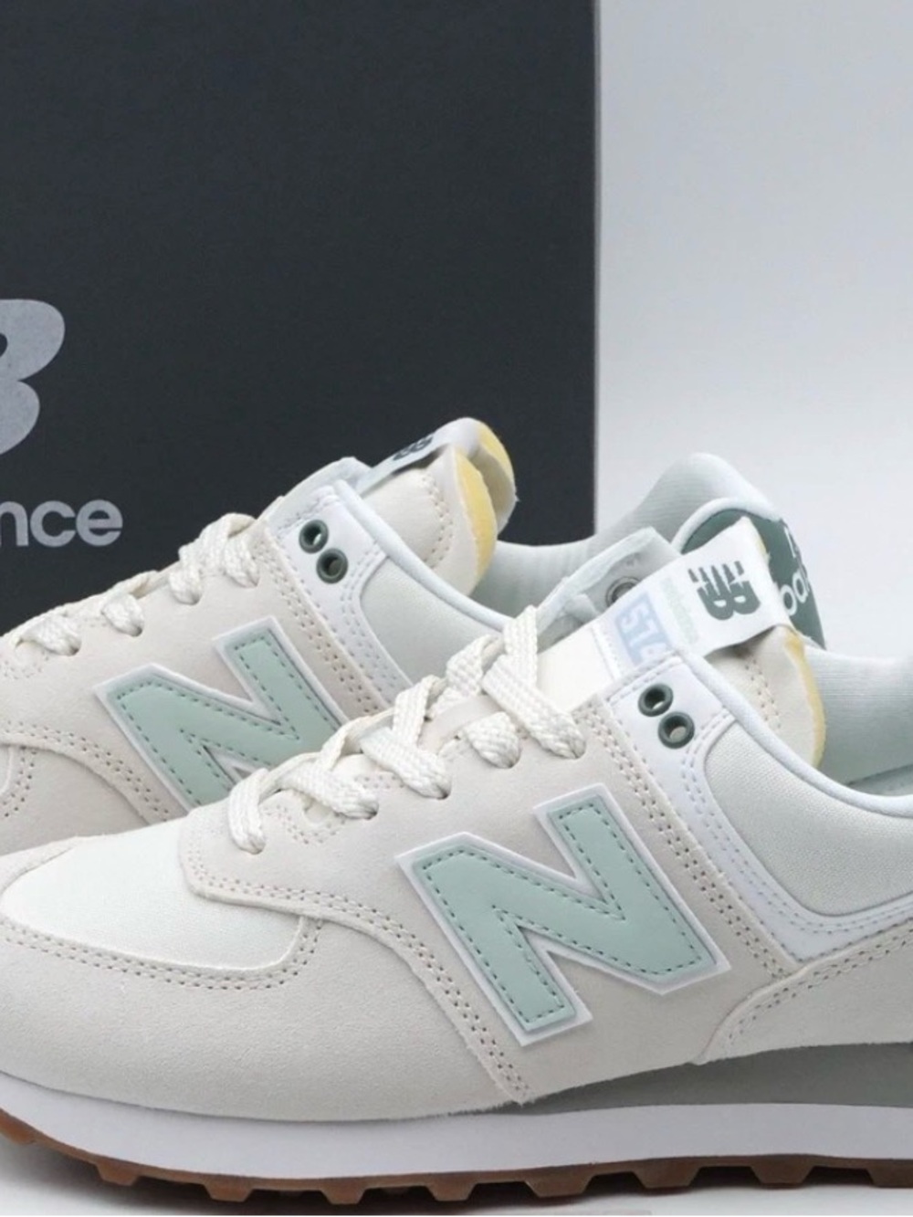 New Balance 574